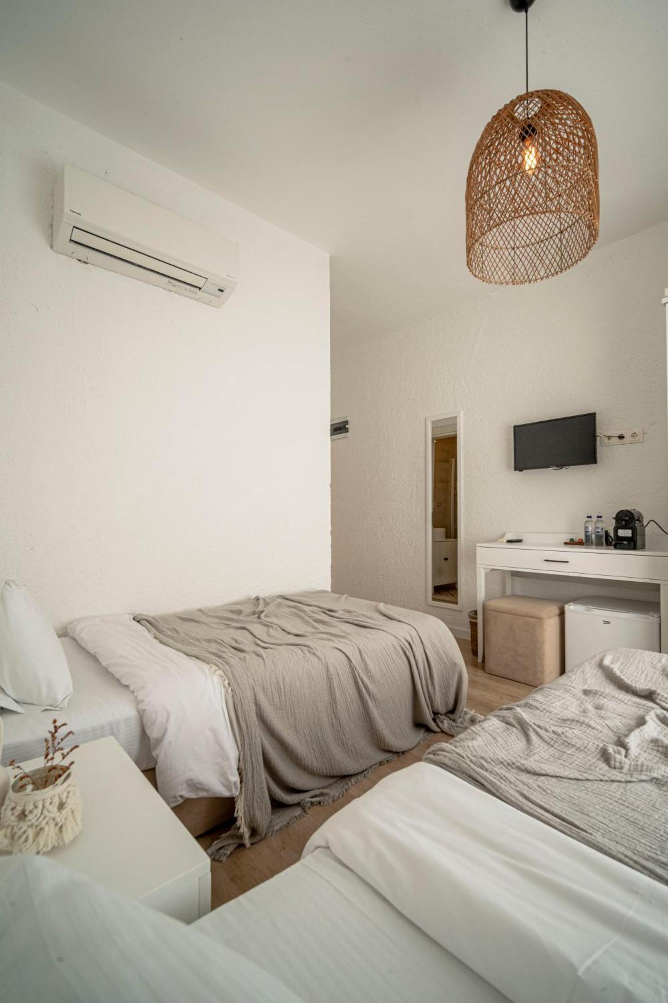 Sandal - Adult Only Hotel Alaçatı